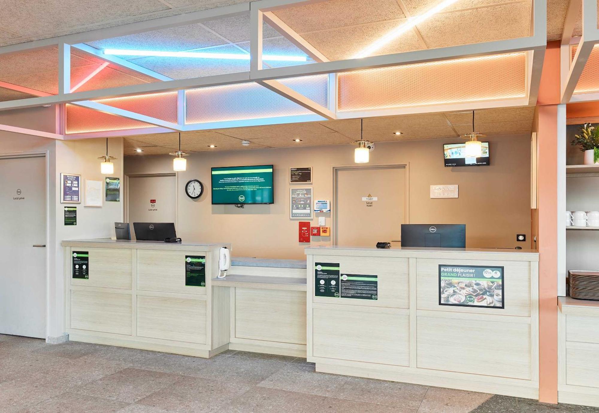 סאריס B&B Hotel Marne-La-Vallee Val D'Europe מראה חיצוני תמונה